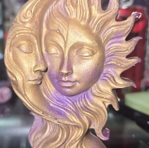 Sun & Moon In Love Candle Scented With Alien Scent
